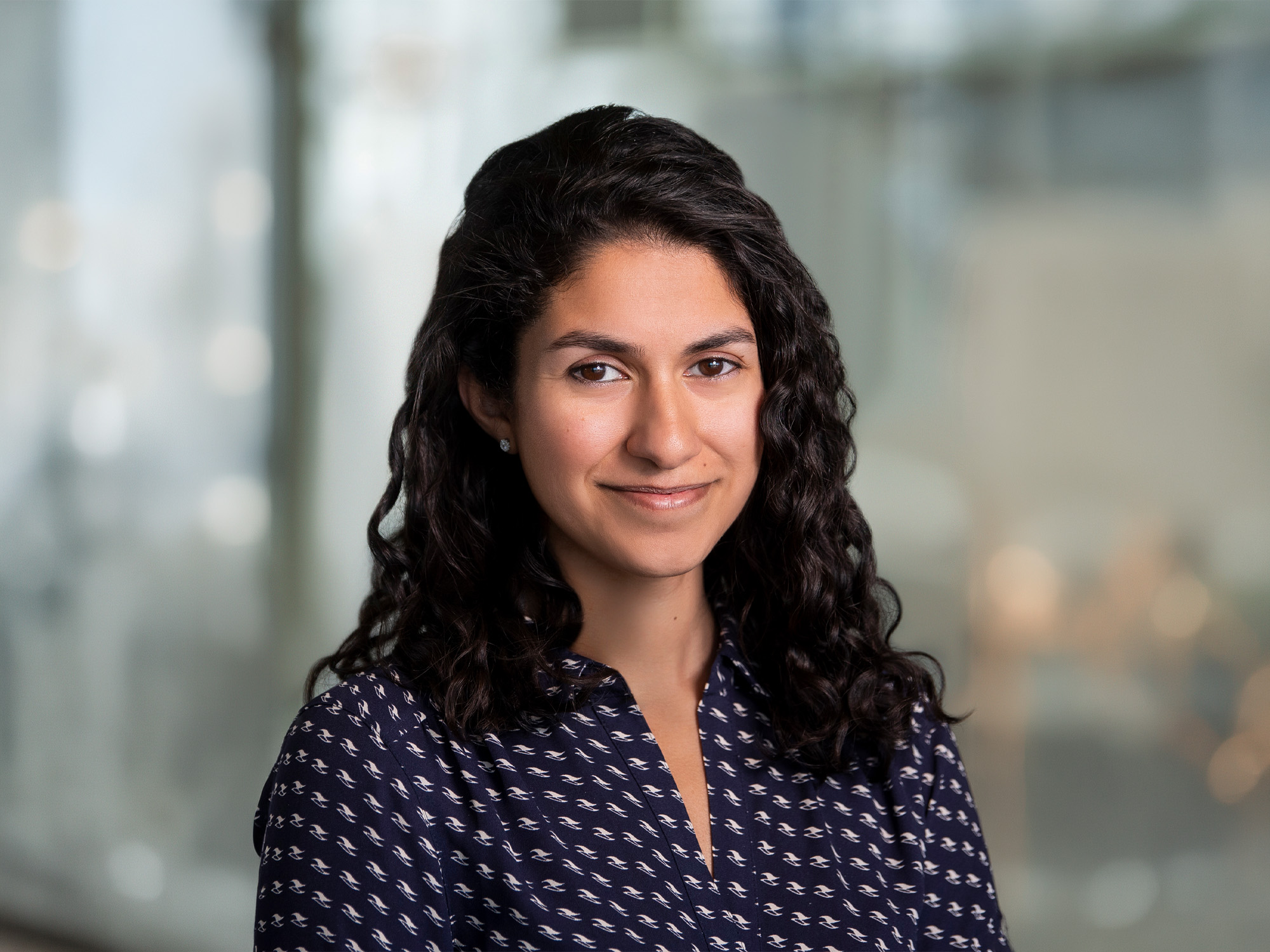 Headwshot of Zina Makar