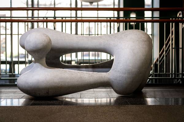 image of Overture sculpture by Agustín Cárdenas