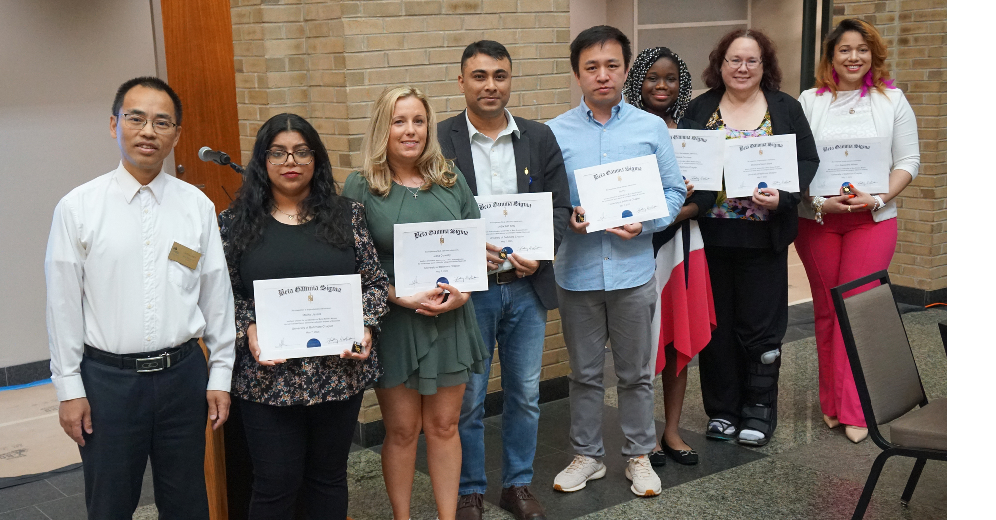 Inductees of Beta Gamma Sigma
