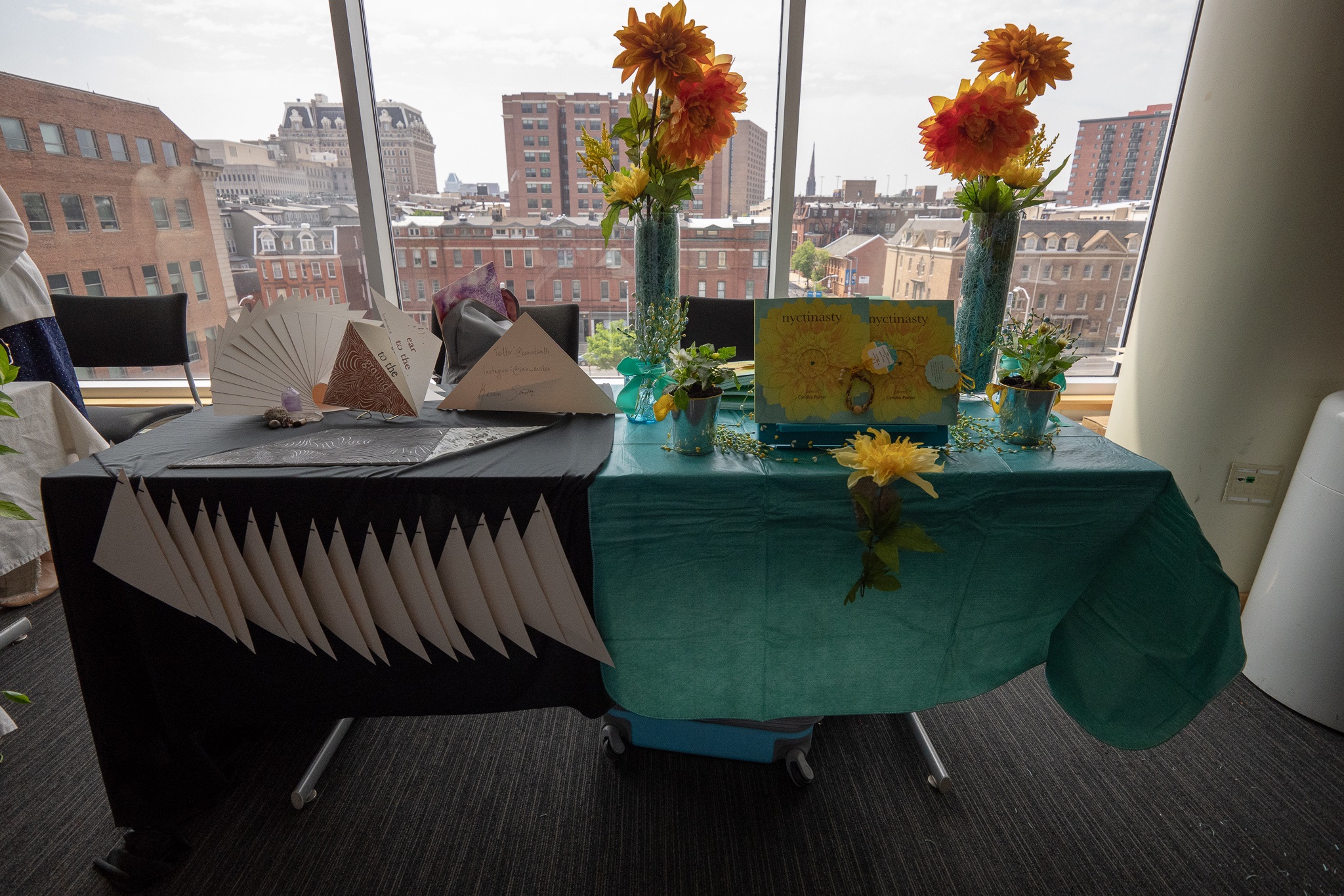 tabletop showcase